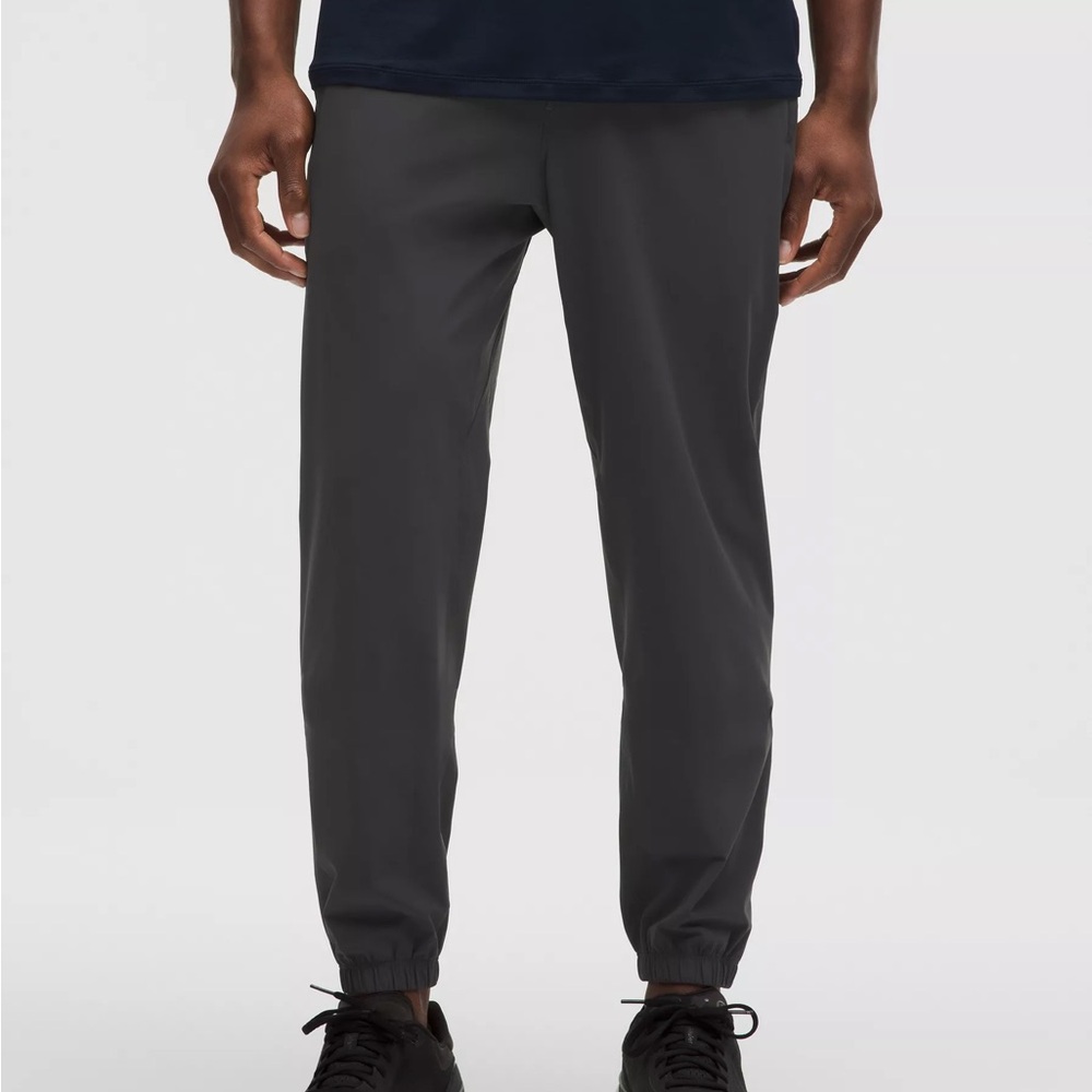 NWT LULULEMON PACE BREAKER JOGGER